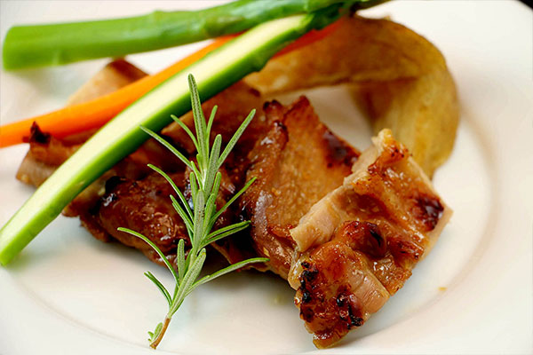 会津地鶏の香草焼き　roast-chicken